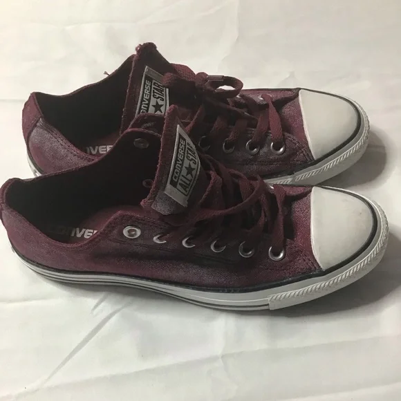 CONVERSE ALL STAR SNEAKERS Burgundy/white. Great condition. Woman’s Sz 9 - Picture 5 of 5